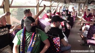 Порно Групповое Фанаты В Поезде